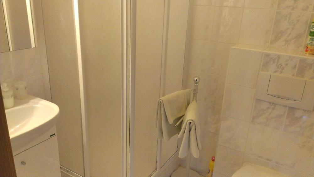 Pension Kubu Apartment 4 Samostatny Byt S Kuchyni ชปินด์เลอรูฟ มลิน ภายนอก รูปภาพ